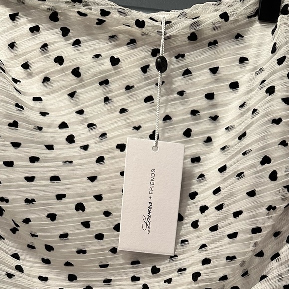 White with black hearts lovers and friends skirt - Picture 4 of 4